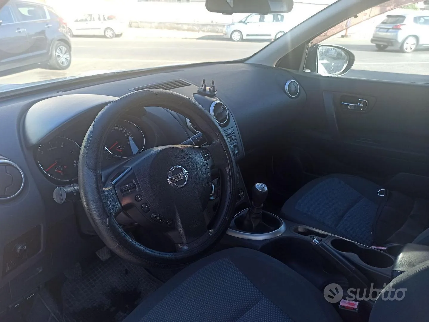 Nissan Qashqai 2010 photo 3