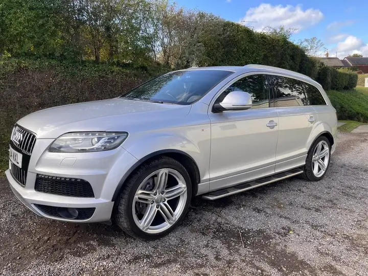 Audi Q7 2014 photo 3
