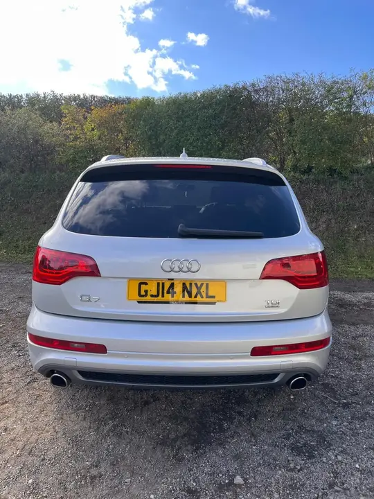 Audi Q7 2014 photo 4