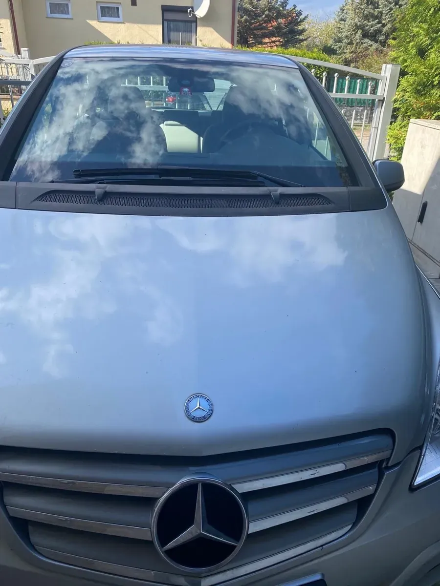 Mercedes-Benz B-Class 2010 photo 2