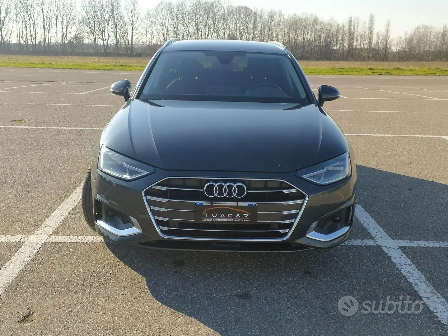 Audi A4 2021 photo 2