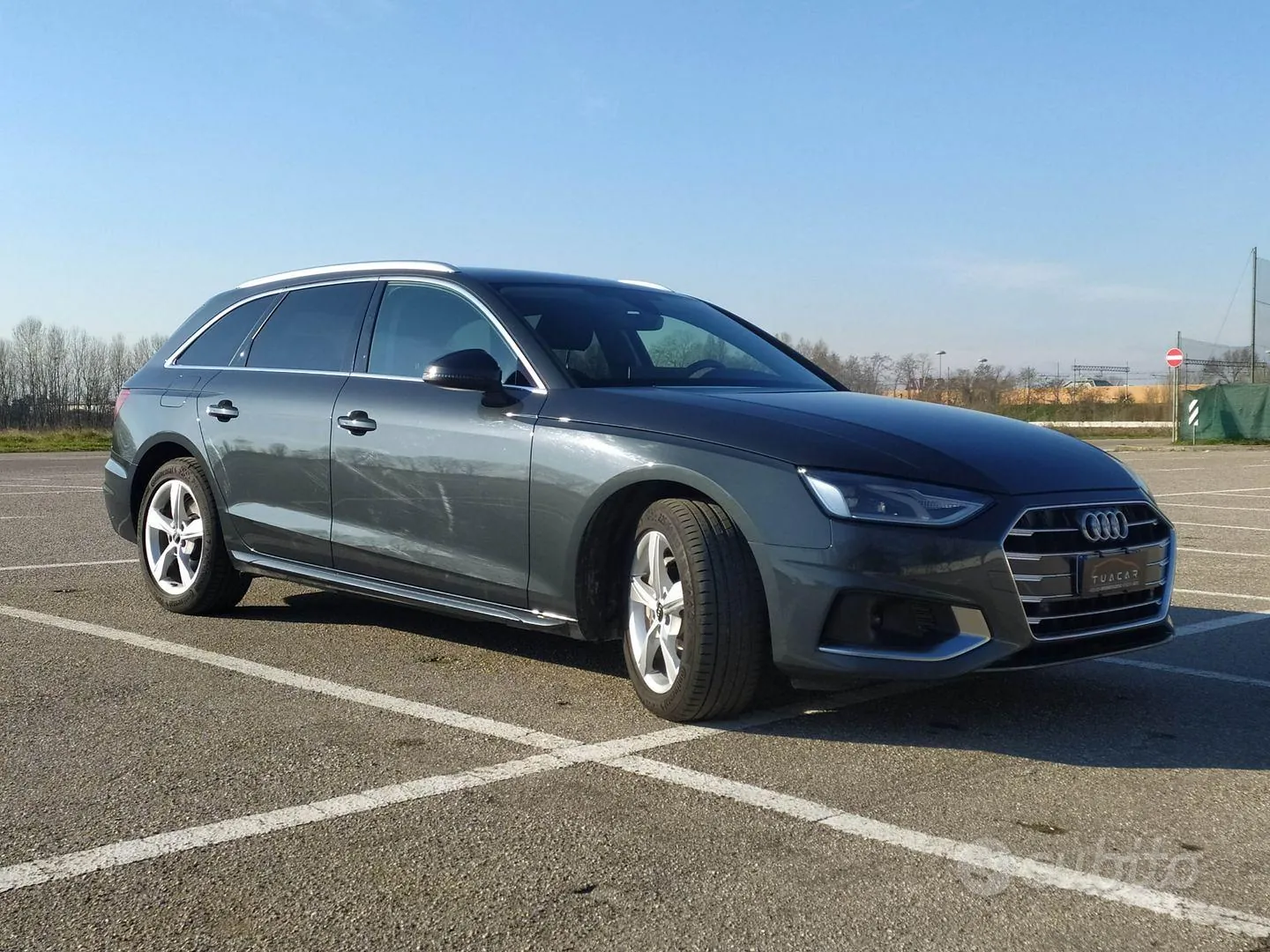 Audi A4 2021 photo 3