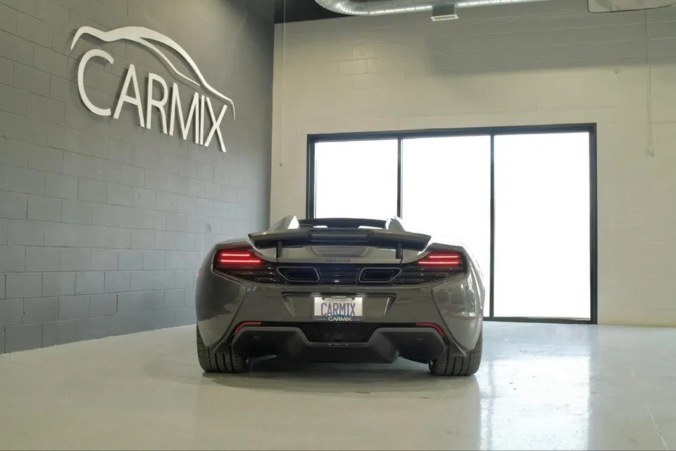 Mclaren 650S 2015 photo 3