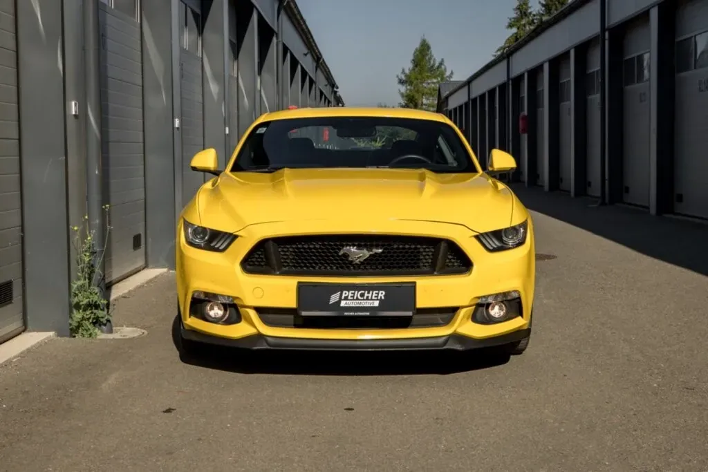 Ford Mustang 2015 photo 2
