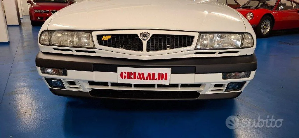 Lancia Delta 1997 photo 2