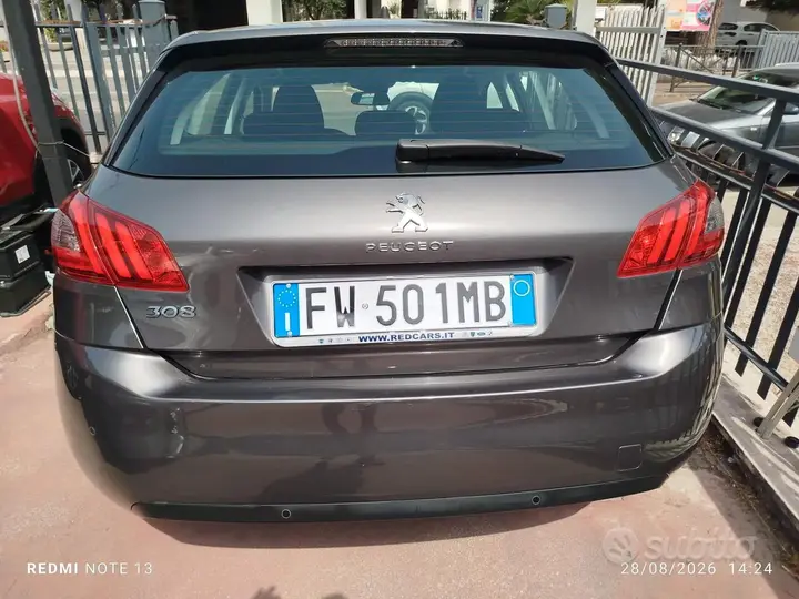 Peugeot 308 2019 photo 5