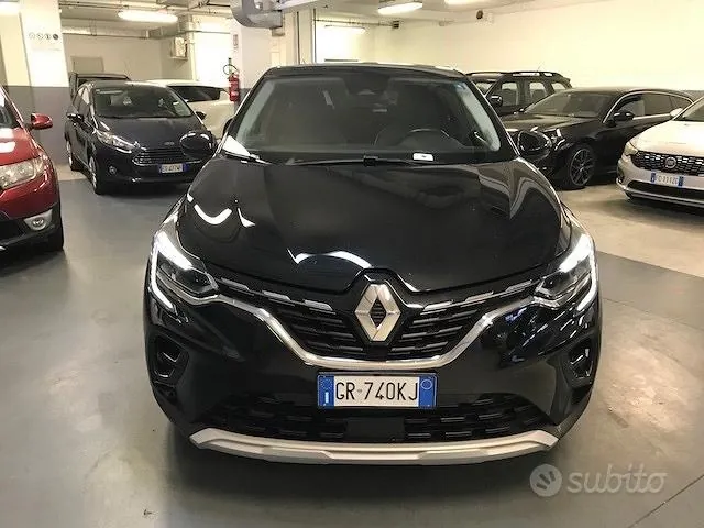 Renault Captur 2019 photo 2