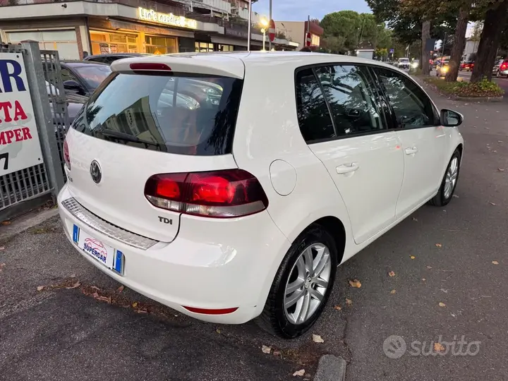 Volkswagen Golf 2009 photo 4