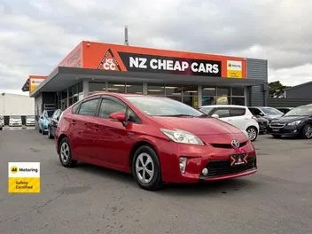 Toyota Prius 2013 photo 2