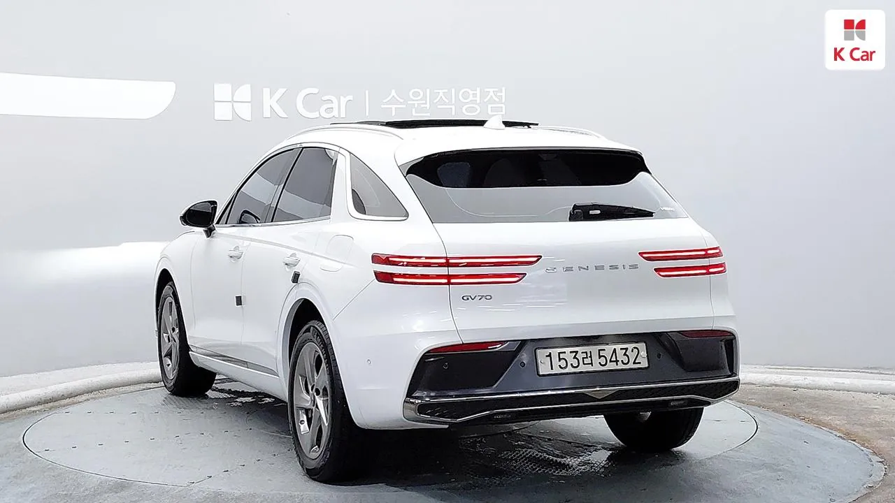 Genesis Gv70 2025 photo 2