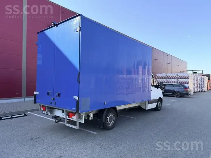 Mercedes-Benz Sprinter 2017 photo 2