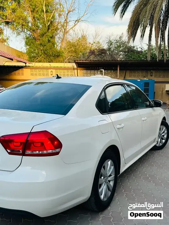 Volkswagen Passat 2013 photo 4