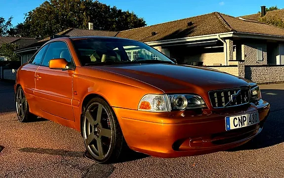 Volvo C70 1999 photo 2