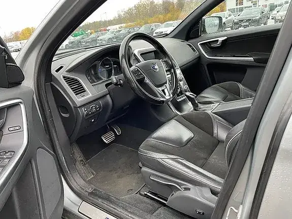Volvo Xc60 2017 photo 5
