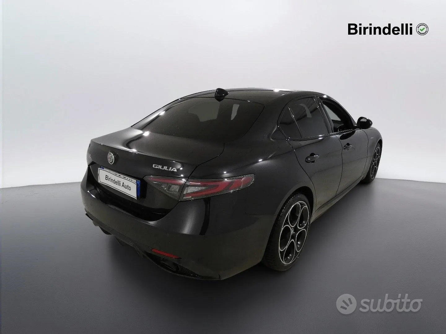 Alfa Romeo Giulia 2023 photo 3