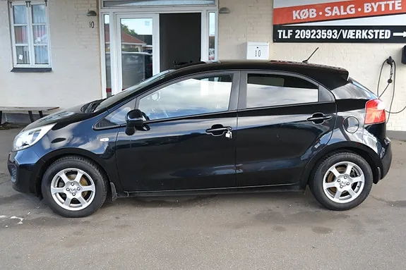 Kia Rio 2013 photo 4