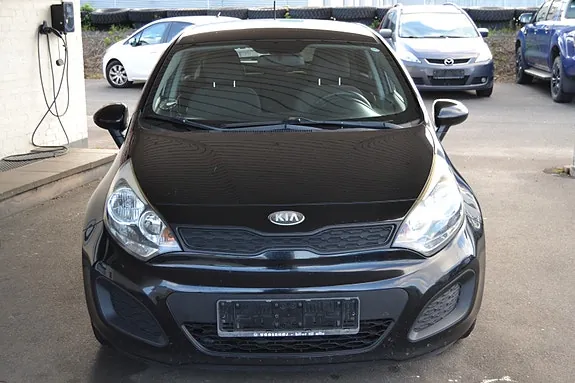 Kia Rio 2013 photo 2