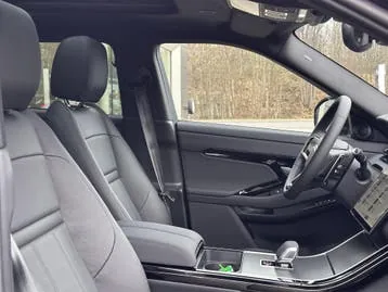 Land Rover Range Rover Evoque 2026 photo 3