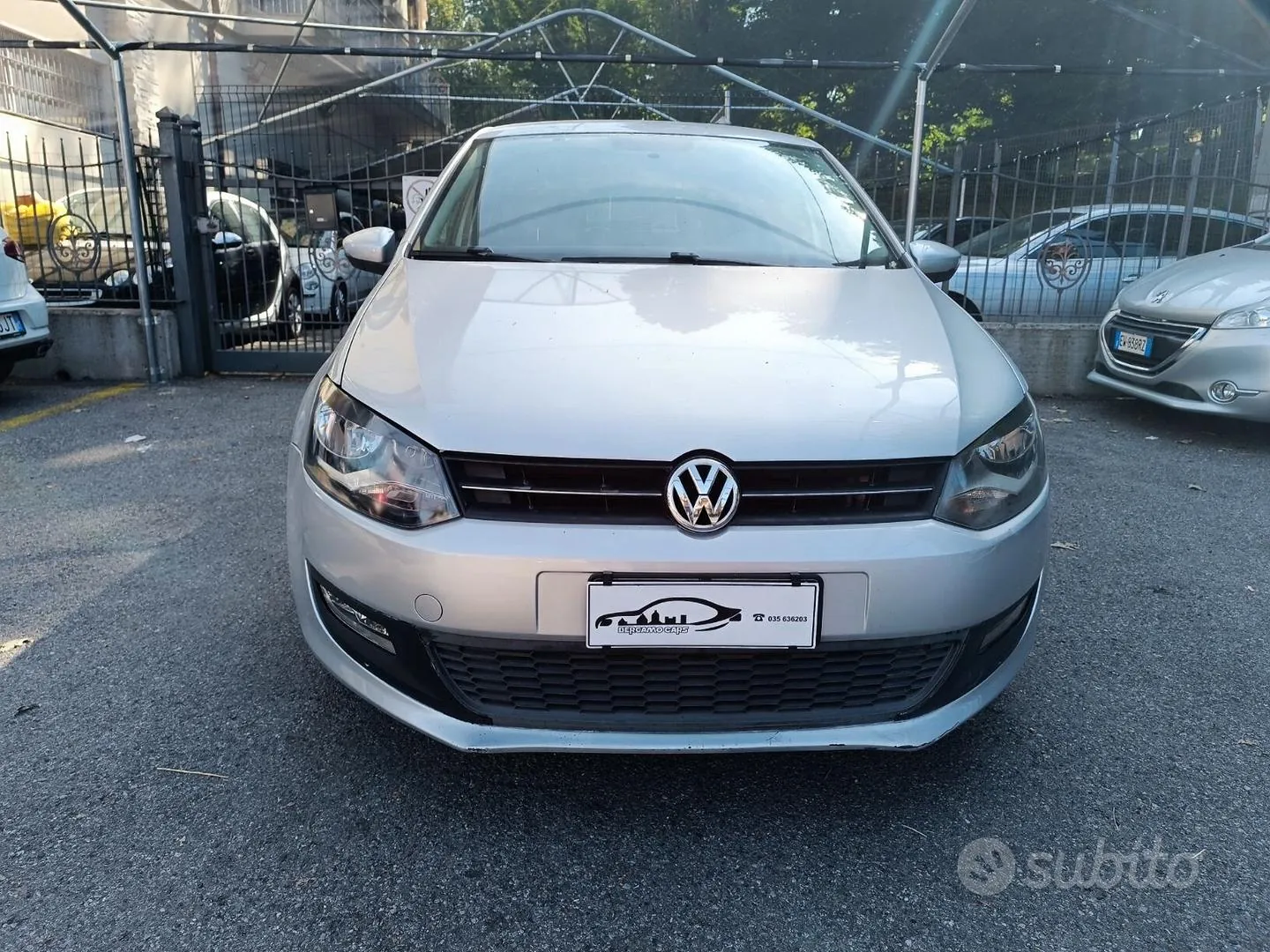 Volkswagen Polo 2010 photo 2