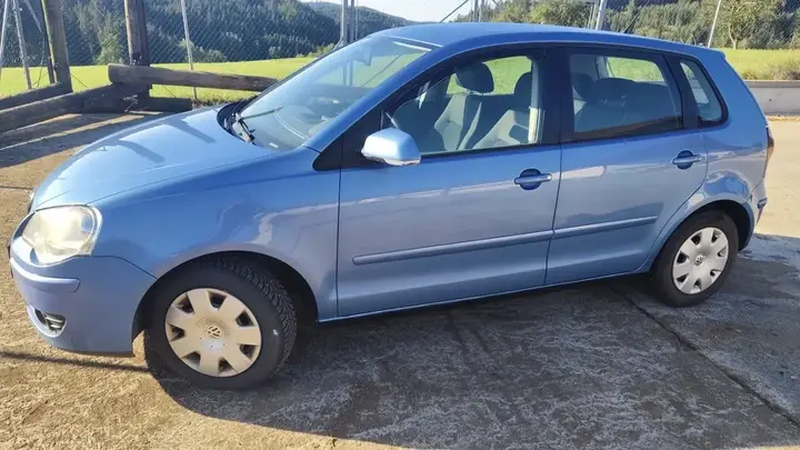 Volkswagen Polo 2008 photo 3