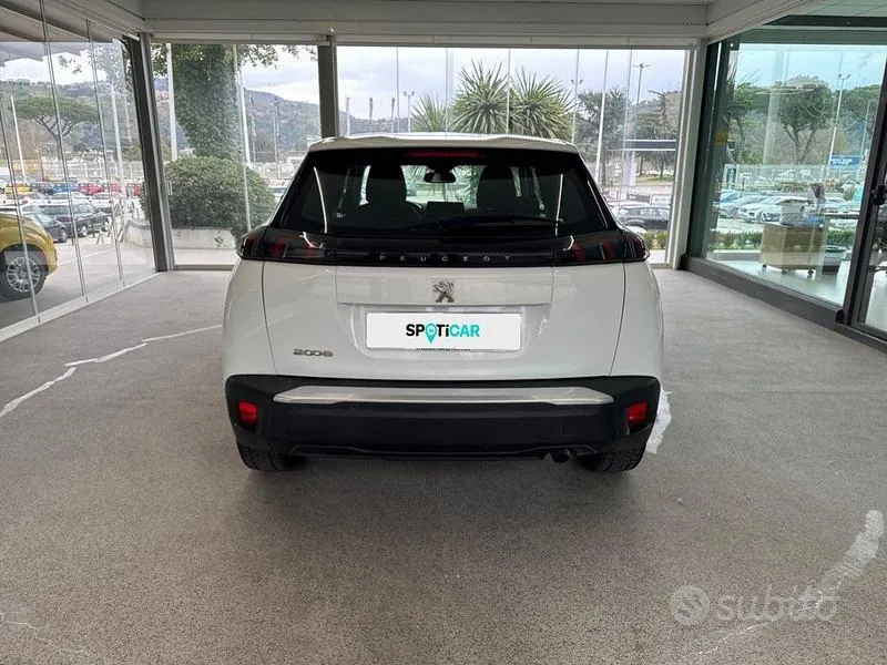 Peugeot 2008 2022 photo 4