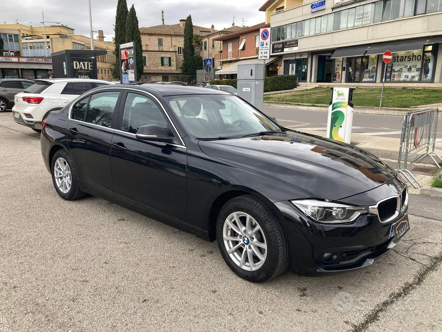 BMW 3 Series 2017 photo 3