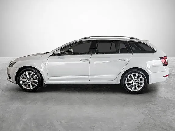 Skoda Octavia 2018 photo 2