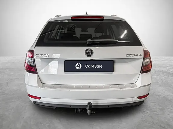 Skoda Octavia 2018 photo 4