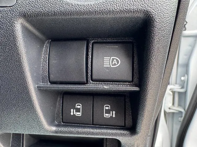 Toyota Hiace 2026 photo 5