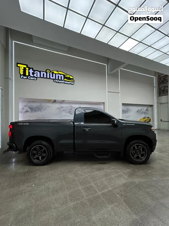 Chevrolet Silverado 2020 photo 2