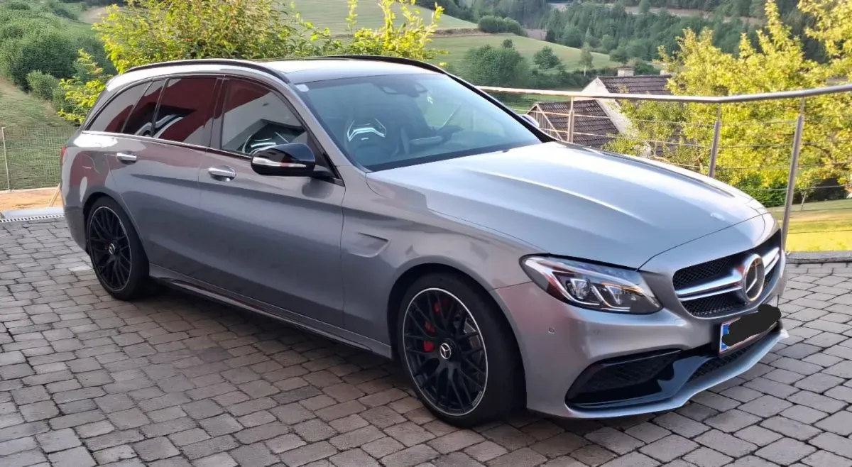 Mercedes-Benz C-Class 2016 photo 2
