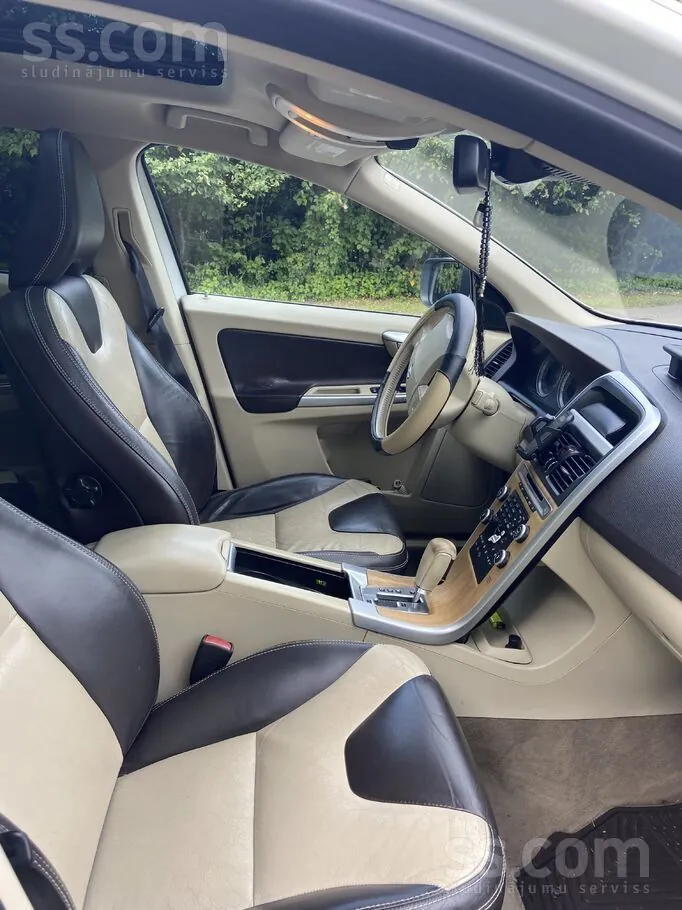 Volvo Xc60 2010 photo 5
