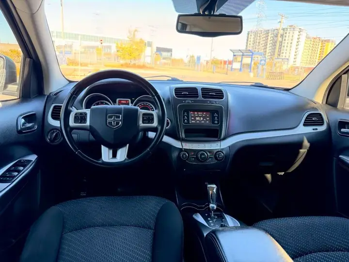 Dodge Journey 2016 photo 4
