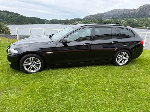 BMW 520D 2011 photo 2