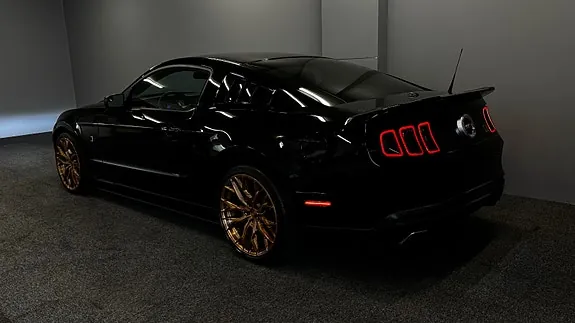 Ford Mustang 2011 photo 4
