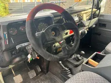 Land Rover Defender 2001 photo 3