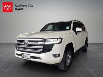 Toyota Land Cruiser 2023 photo 4