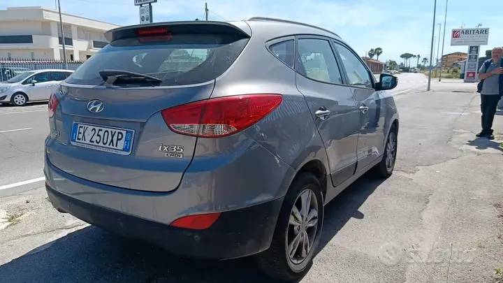 Hyundai Ix35 2012 photo 4