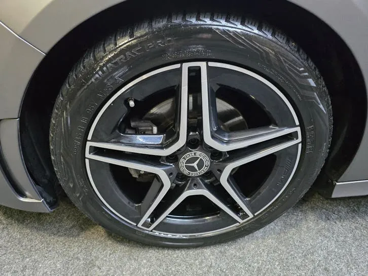 Mercedes-Benz B-Class 2020 photo 2