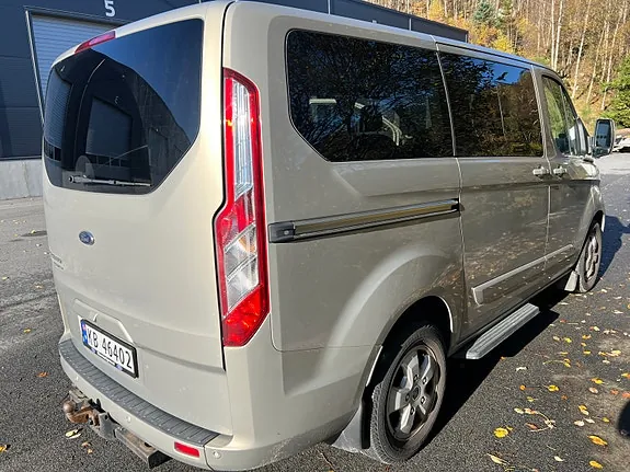 Ford Tourneo Custom 2017 photo 5