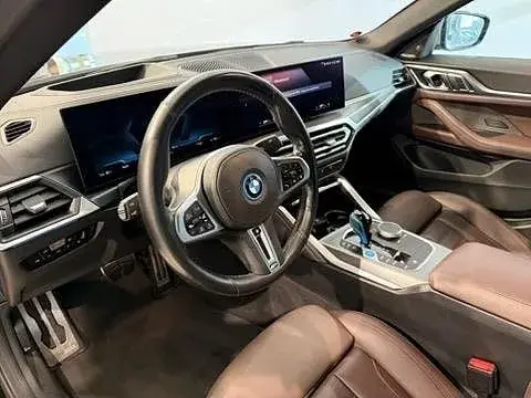 BMW I4 2023 photo 3