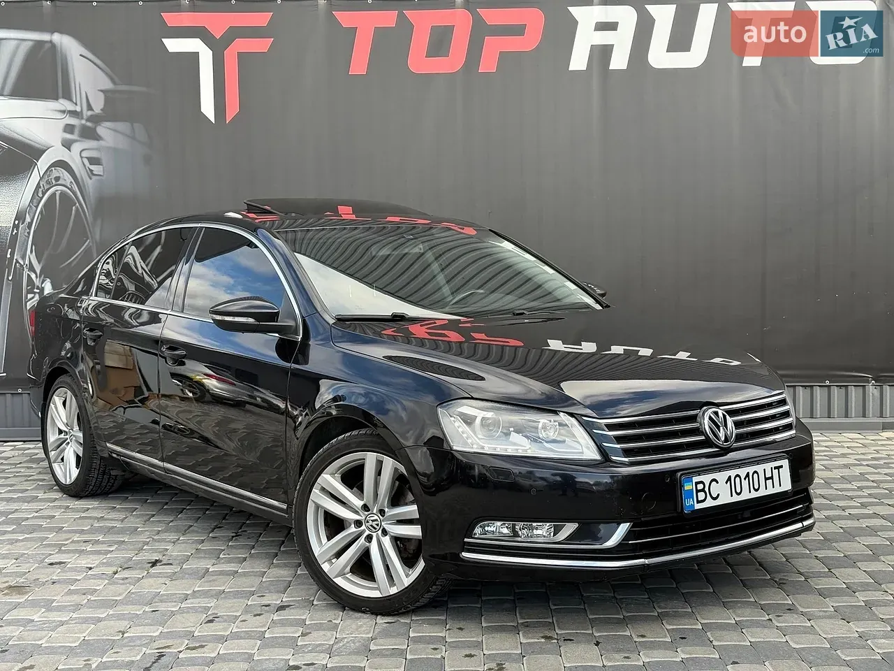 Volkswagen Passat 2012 photo 4