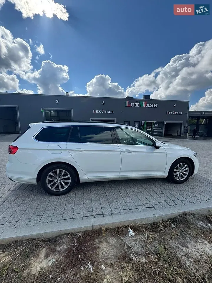 Volkswagen Passat 2020 photo 3