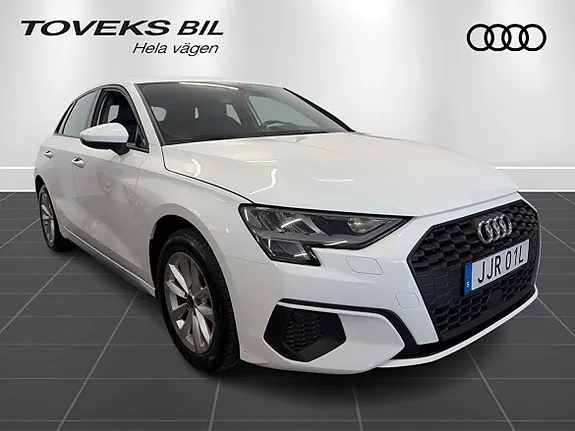 Audi A3 2023 photo 4