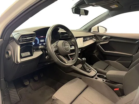Audi A3 2023 photo 5