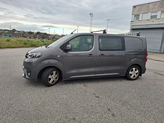 Toyota Proace 2019 photo 2
