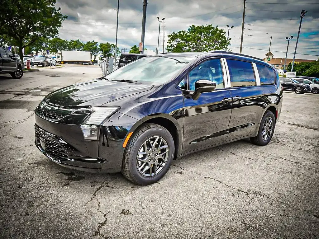 Chrysler Pacifica 2027 photo 5
