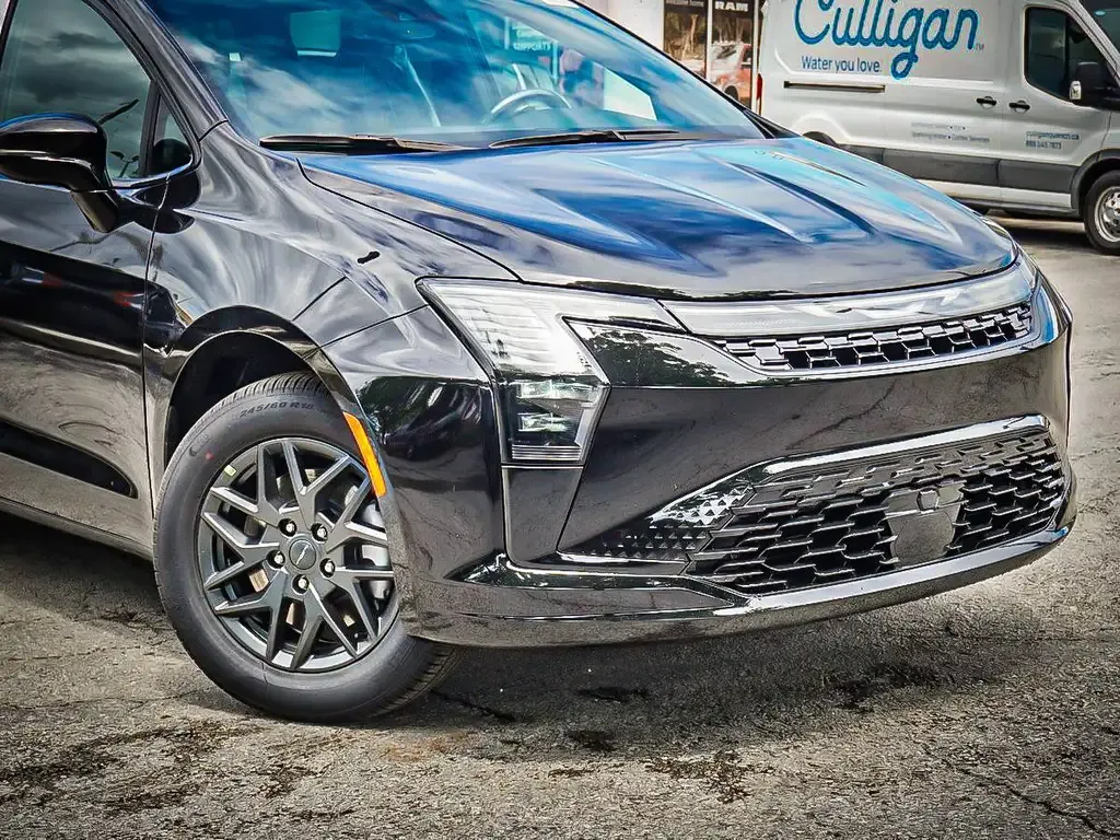 Chrysler Pacifica 2027 photo 2
