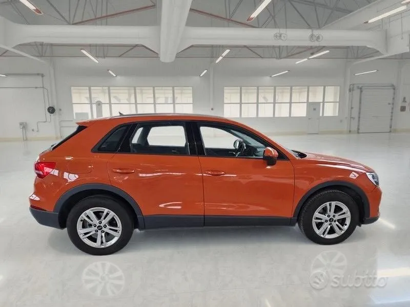 Audi Q3 2023 photo 3