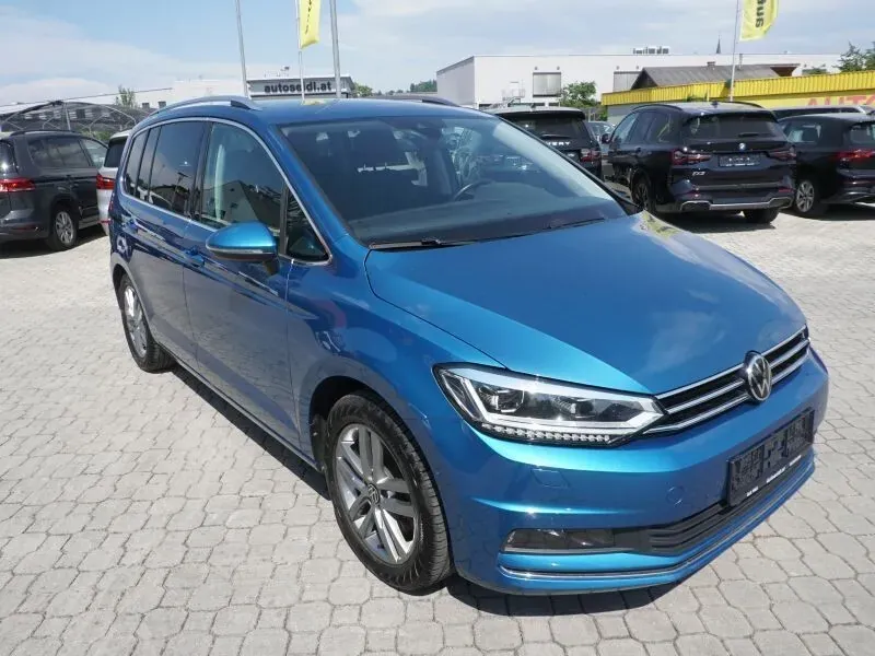 Volkswagen Touran 2022 photo 3
